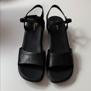 Easy Spirit Women's Black Sandals